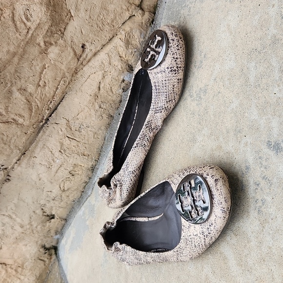 Tory Burch reva pitone Rocha snake flats size 8 - Picture 1 of 11